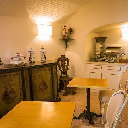 Гостевой дом Relais Fra' Lorenzo 4*