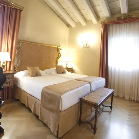 Relais Fra' Lorenzo Maison d'hôtes 4*
