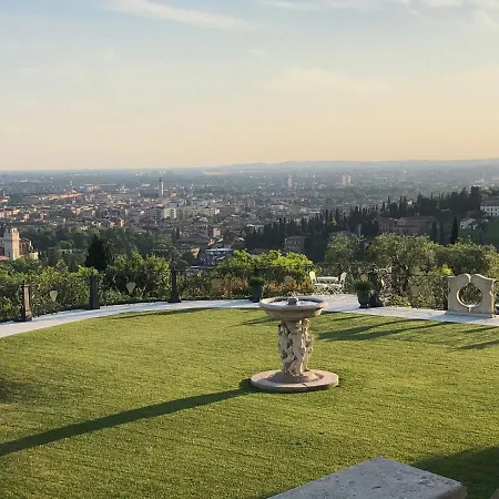 Maison d'hôtes Relais Fra' Lorenzo 4*