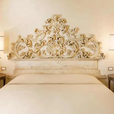 Relais Fra' Lorenzo بيت ضيافة فيرونا