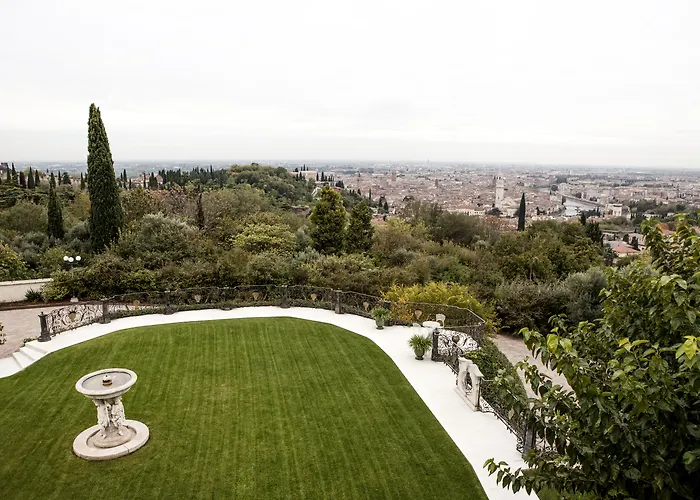 Relais Fra' Lorenzo Πανσιόν