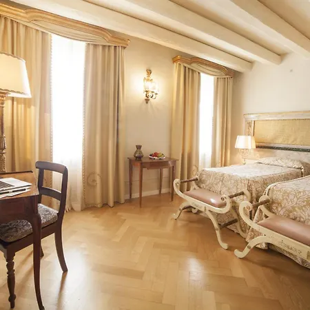 Gasthuis Relais Fra' Lorenzo Verona